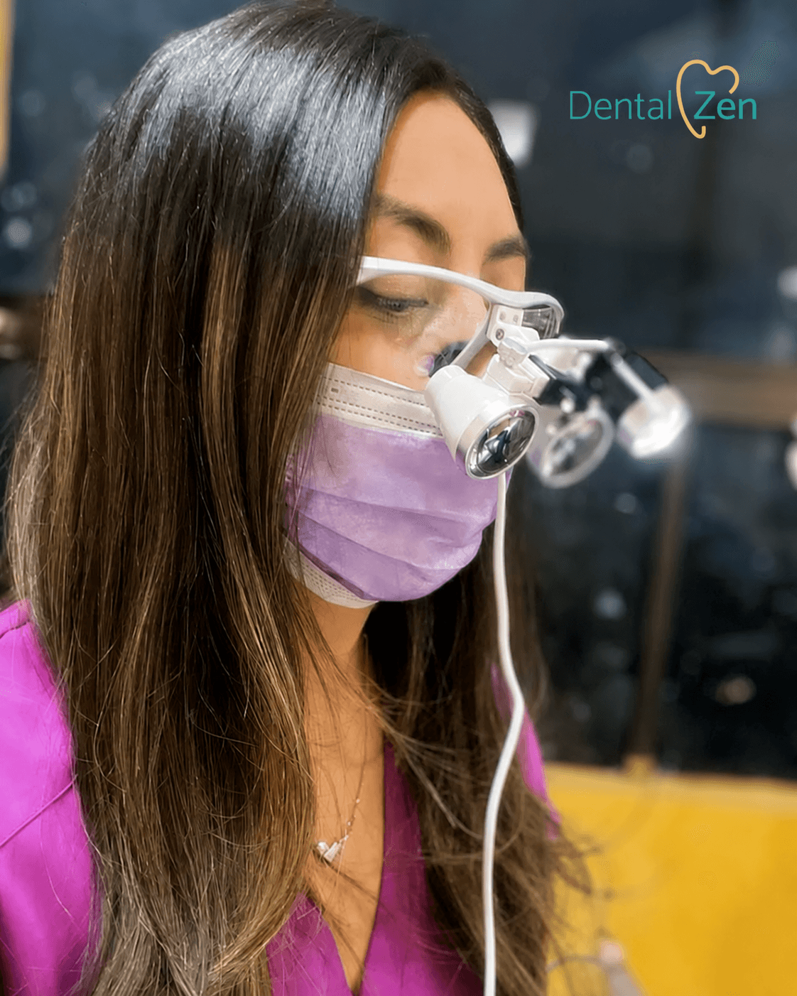 Dra. Aura, fundadora y directora de DentalZen